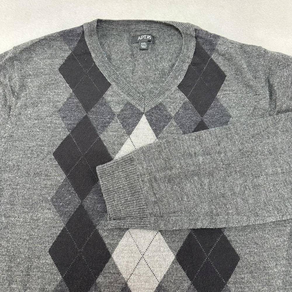 APT 9 Sweater Mens 2XL Gray Argyle V Neck Merino Wool Blend Pullover Knit